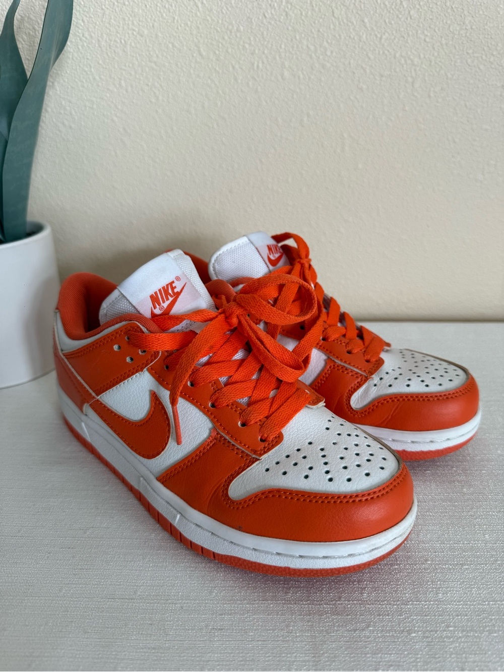 Nike Kids' Low-Top Sneakers - Orange/White